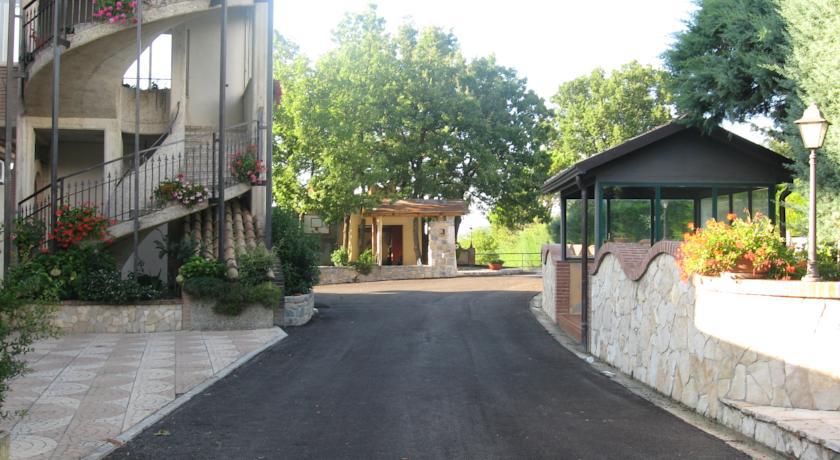Aparthotel Parco Sogni D'Oro Montella Exteriér fotografie